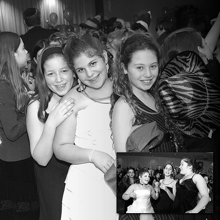 31-BW Friends